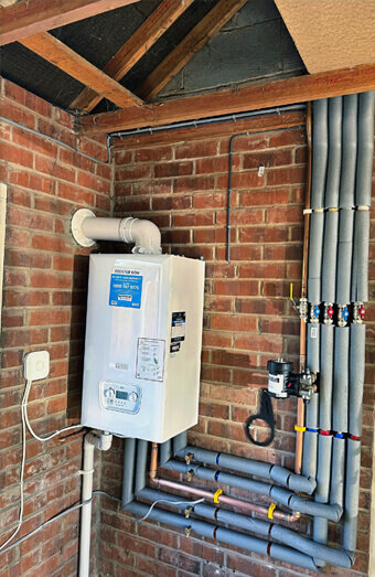 https://plumberinbelmont.com.au/uploads/2025/06/commercial-plumbing-497911.jpg